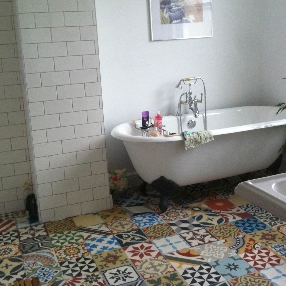 Encaustic Tiles Patchwork in Bathroom